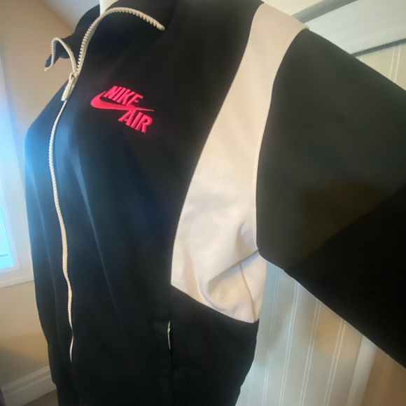 Nike Zip Up - Picture 2 of 4